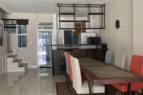 Townhouse à Phra Khanong, Bangkok, Thaïlande 4 chambres № 136680 - photo 6