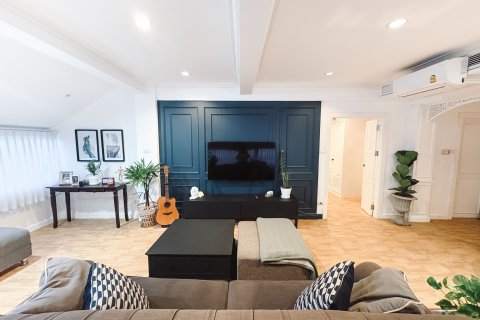 Studio à Chiang Mai, Thaïlande № 136681