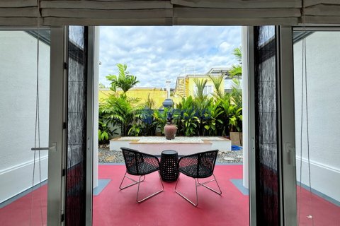 Haus in Pattaya, Thailand 4 Schlafzimmer № 196700 - Foto 21