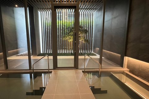 Кондоминиум с 2 спальнями в Бангкоке, Таиланд № 143432 - фото 24