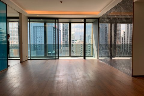 Кондоминиум с 2 спальнями в Бангкоке, Таиланд № 143432 - фото 1