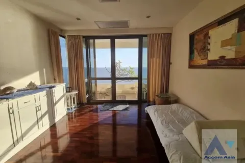 Duplex in Sattahip, Thailand 3 Schlafzimmer № 219778 - Foto 6