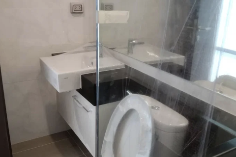 Studio dans le Condo à Bang Rak, Bangkok, Thaïlande  № 173247 - photo 3