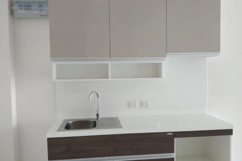 Studio dans le Condo à Bang Rak, Bangkok, Thaïlande  № 173247 - photo 5