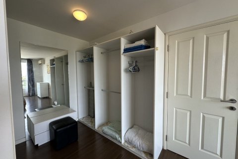 Condo in Hua Hin, Thailand, 2 bedrooms  № 173248 - photo 7