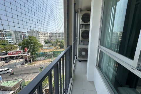 Condo in Hua Hin, Thailand, 2 bedrooms  № 173248 - photo 16