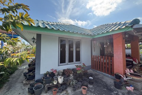 Maison à Ban Chang, Thaïlande 3 chambres № 173252