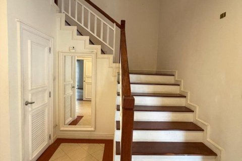 Townhouse in Phuket, Thailand 4 bedrooms № 159406 - photo 9