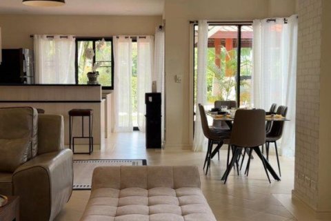 Townhouse in Phuket, Thailand 4 bedrooms № 159406 - photo 4
