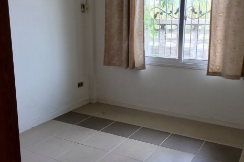 House in Sena, Thailand 3 bedrooms № 159402 - photo 12