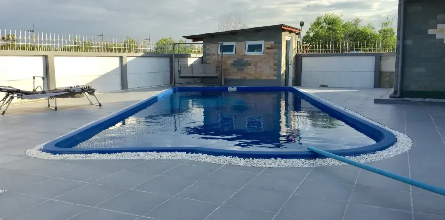 House in Sena, Thailand 3 bedrooms № 159402