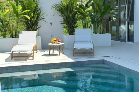 Villa in Ko Samui, Thailand 3 bedrooms № 159401 - photo 15