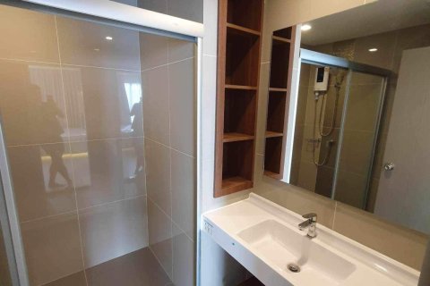 Студия в кондо в Хуай Кванге, Бангкок, Таиланд № 159400 - фото 5