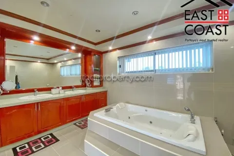 Haus in Pattaya, Thailand 3 Schlafzimmer № 213853 - Foto 13