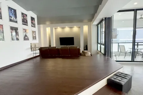 Condo in Chiang Mai, Thailand, 3 bedrooms № 171118 - photo 3