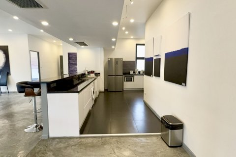 Condo in Chiang Mai, Thailand, 3 bedrooms № 171118 - photo 9