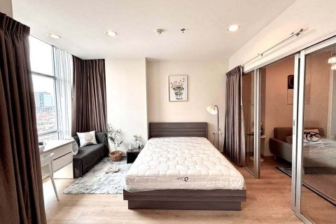 Studio dans le Condo à Sathon, Bangkok, Thaïlande  № 171116 - photo 3