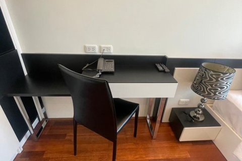 Студия в кондо в Ваттхане, Бангкок, Таиланд № 171120 - фото 4