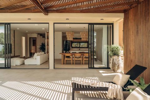 Villa in Ko Samui, Thailand 3 bedrooms № 166208 - photo 4