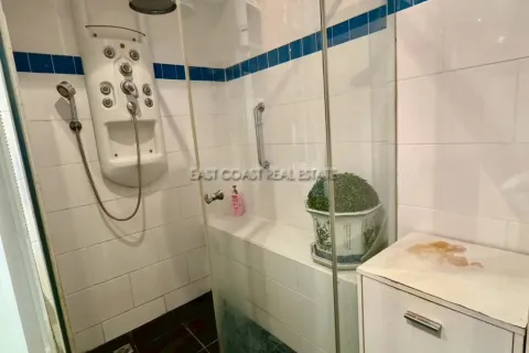 Condominio de 2 dormitorios en Jomtien Beach, Pattaya, Tailandia № 212186 - foto 9