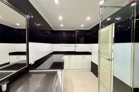 Condominio de 1 dormitorio en Jomtien Beach, Pattaya, Tailandia № 212187 - foto 18