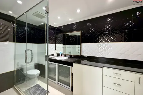 Condominio de 1 dormitorio en Jomtien Beach, Pattaya, Tailandia № 212187 - foto 20
