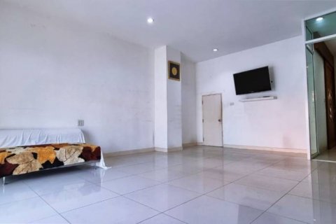 Коммерческая недвижимость в Паттайе, Таиланд 608м2  № 116709 - фото 3