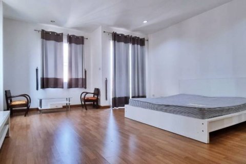 Коммерческая недвижимость в Паттайе, Таиланд 608м2  № 116709 - фото 9