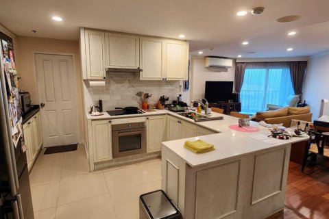 Кондоминиум с 2 спальнями в Хуай Кванге, Бангкок, Таиланд № 148893 - фото 5