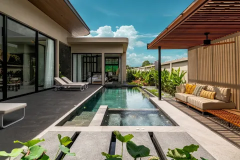 Villa in Phuket, Thailand 3 bedrooms № 146432 - photo 12