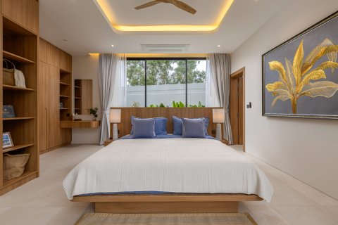 Villa in Phuket, Thailand 6 bedrooms № 146431 - photo 20