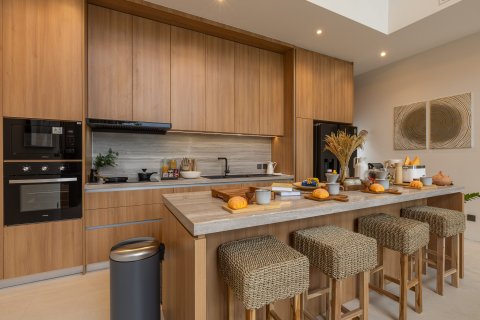 Villa in Phuket, Thailand 6 bedrooms № 146431 - photo 17