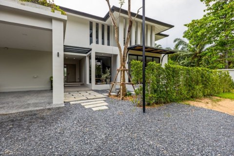 Villa in Pa Klok, Thailand 4 bedrooms № 151939 - photo 17