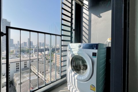 Студия в кондо в Пхракханонге, Бангкок, Таиланд № 151938 - фото 3