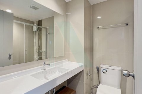 Студия в кондо в Пхракханонге, Бангкок, Таиланд № 151938 - фото 6