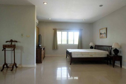 House in Chiang Mai, Thailand 4 bedrooms № 121852 - photo 12