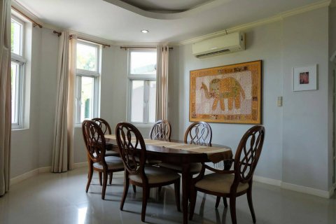 House in Chiang Mai, Thailand 4 bedrooms № 121852 - photo 10