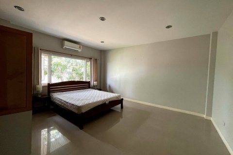 House in Chiang Mai, Thailand 4 bedrooms № 121852 - photo 17