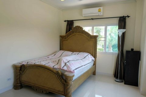 House in Chiang Mai, Thailand 4 bedrooms № 121858 - photo 17