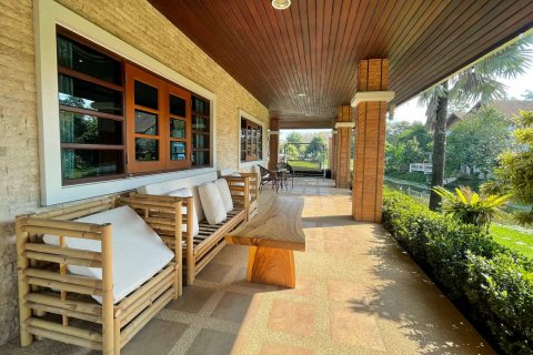 House in Chiang Mai, Thailand 4 bedrooms № 121857 - photo 9