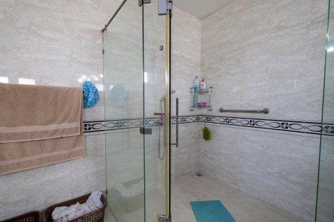 House in Chiang Mai, Thailand 4 bedrooms № 121857 - photo 22