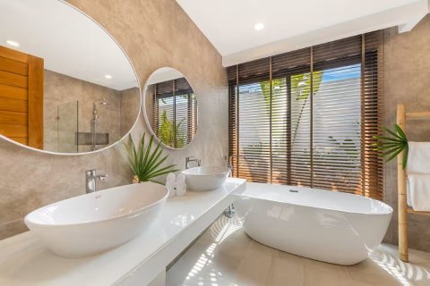 Дом в Самуи, Таиланд с 3 спальнями  № 162702 - фото 17