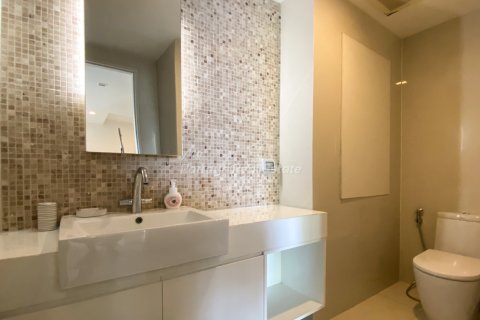 Кондоминиум с 3 спальнями в Паттайе, Таиланд № 162701 - фото 18