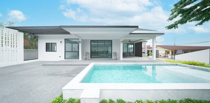 Вилла в Банг Ламунге, Таиланд с 4 спальнями  № 114856