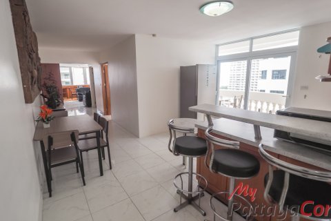 Condo in Pattaya, Thailand, 2 bedrooms № 214127
