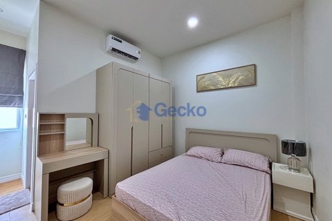 House in Pattaya, Thailand 3 bedrooms № 196114 - photo 12