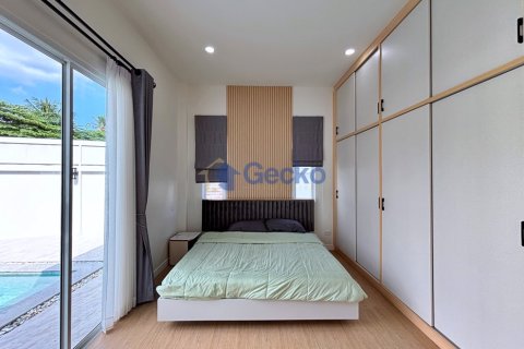 House in Pattaya, Thailand 3 bedrooms № 196114 - photo 17
