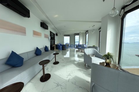 Condo in Pattaya, Thailand, 3 bedrooms № 196115 - photo 26