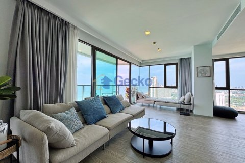 Condo in Pattaya, Thailand, 3 bedrooms № 196115 - photo 5