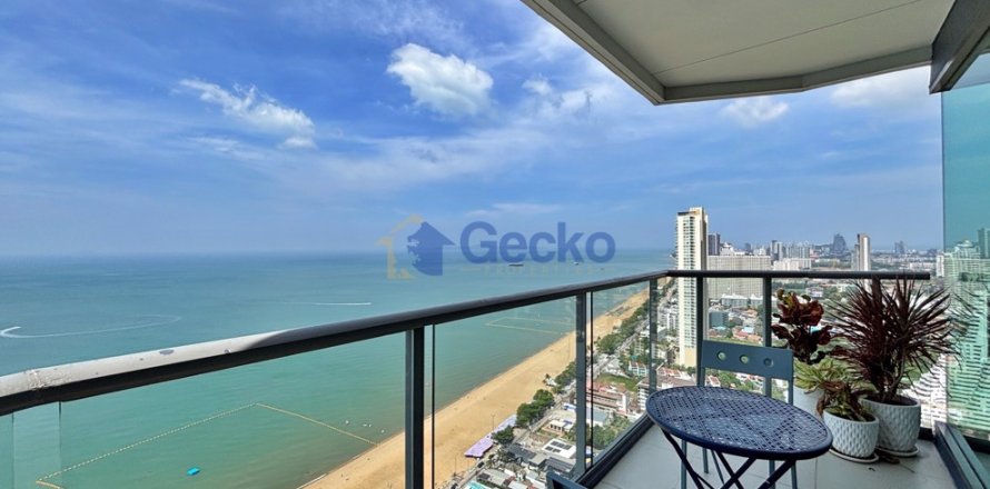 Condo in Pattaya, Thailand, 3 bedrooms № 196115